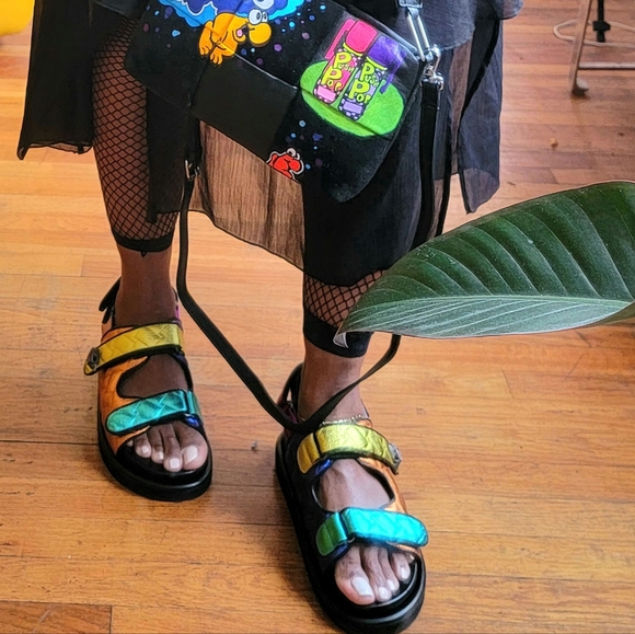 ONE DAY ONLY SALE- KURT GEIGER LONDON MULTICOLOR SANDALS - Picture 11 of 13